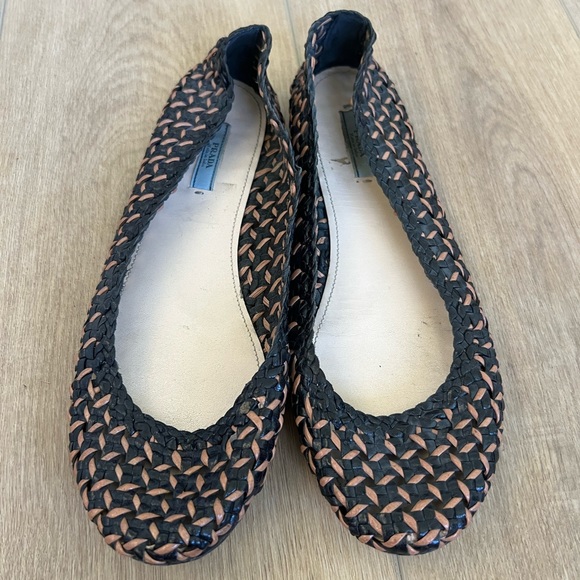 Prada leather woven flats - Picture 1 of 5